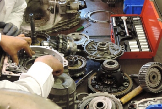 احتیاط های لازم هنگام پیاده کردن و سوار کردن گیربکس های  اتوماتیک 