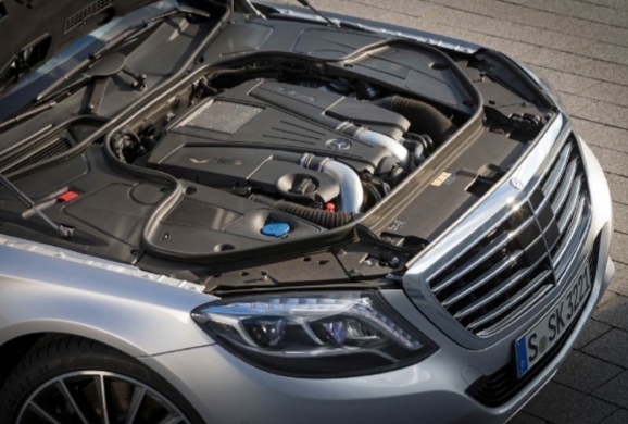 تعمیر گیربکس اتوماتیک مرسدس بنز S550 در تعمیرگاه گیربکس اتوماتیک ایران اروپا 