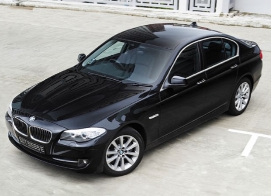 تعمیر و فروش گیربکس اتوماتیک بی ام و  BMW 523i با گارانتی معتبر ایران اروپا 