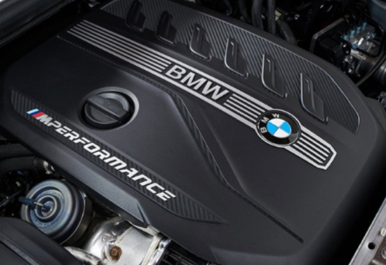 تعمیر گیربکس اتوماتیک بی ام و BMW X4 28i در تعمیرگاه گیربکس اتوماتیک ایران اروپا 