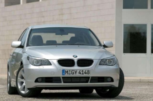 تعمیر و فروش گیربکس اتوماتیک بی ام و BMW 525i با گارانتی معتبر ایران اروپا 