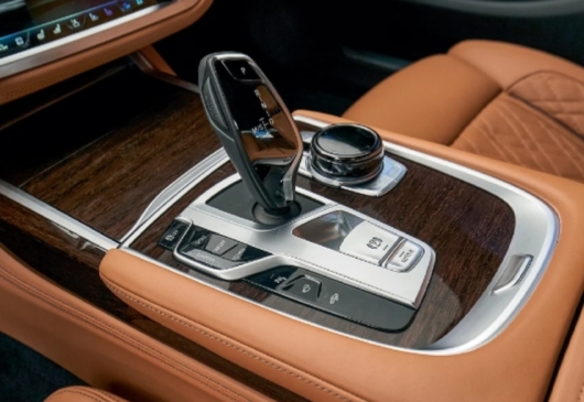 تعمیر و فروش گیربکس های اتوماتیک بی ام و BMW 750li در تعمیرگاه گیربکس اتوماتیک ایران اروپا 